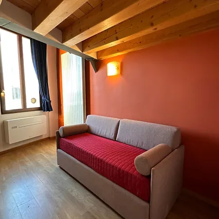 Collegio Amdg Hotel Venice Room photo